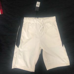Tapered Track shorts white and black brand new